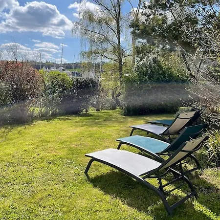 Holiday home Maison De Charme Avec Jardin A Dahouet *